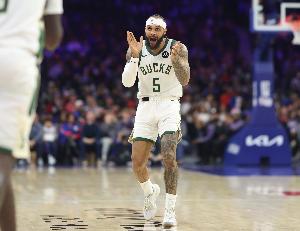 美记:雄鹿因小特伦特合同也遭调查 他们恐对今日的处罚先例担忧