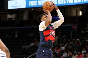 卡林顿直言奇才为选迪班萨摆烂!名记:NBA不会就其言论进行处罚